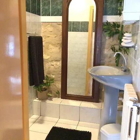 Charmante Maison A Avec Vue Sur Les Pyrenees 45 M² * Lectoure